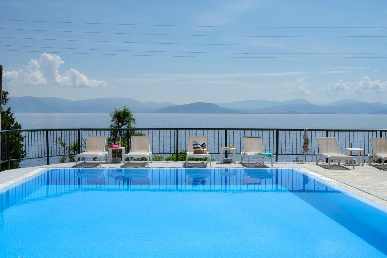Siora Leni Hotel Benitses  Buitenkant foto