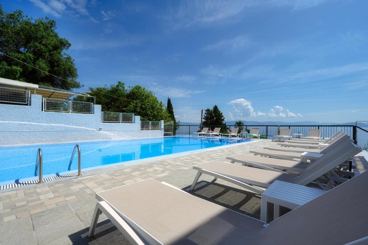 Siora Leni Hotel Benitses  Buitenkant foto