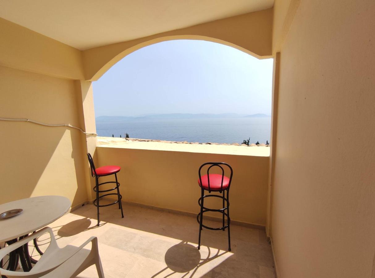 Siora Leni Hotel Benitses  Buitenkant foto