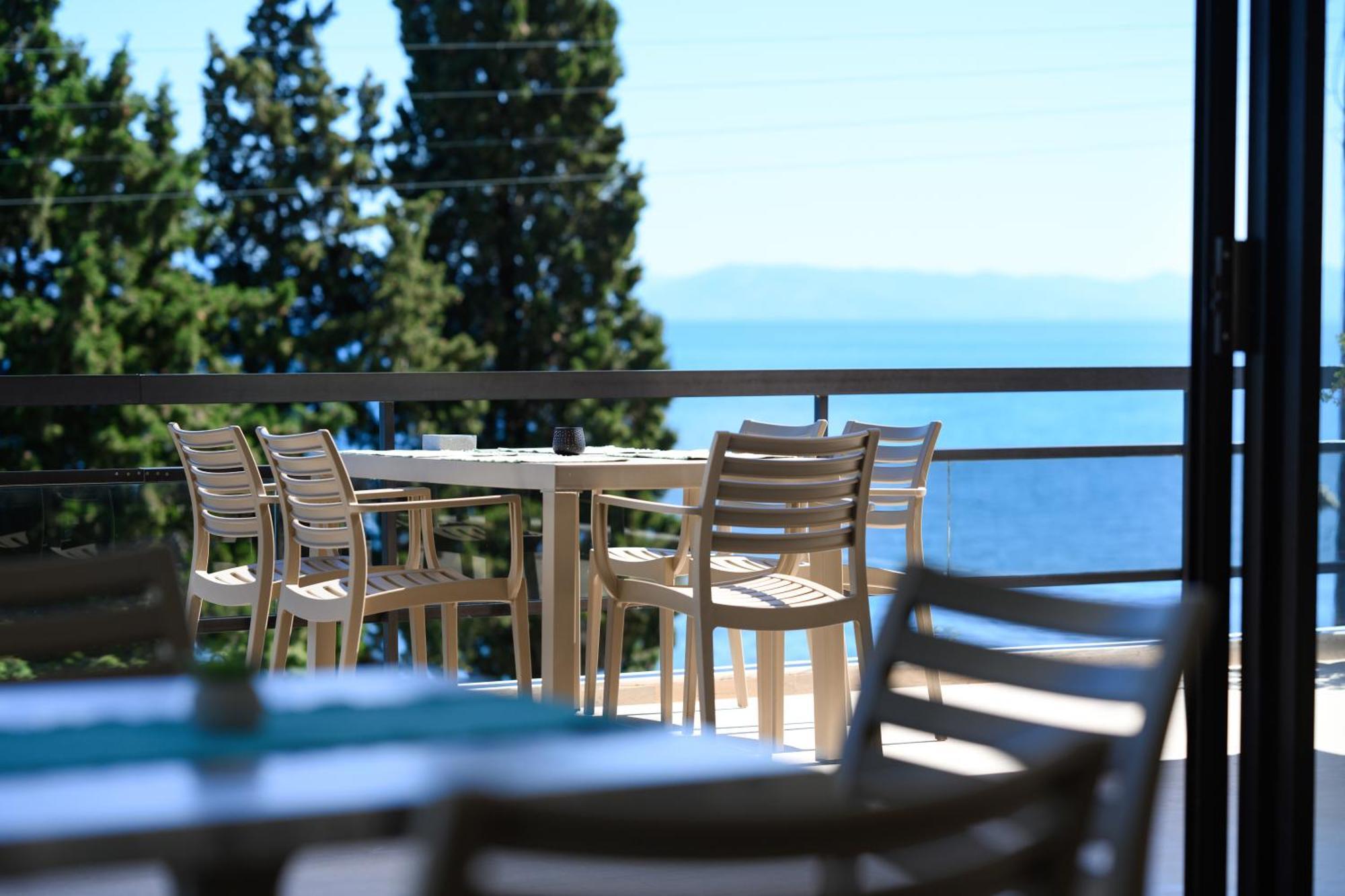 Siora Leni Hotel Benitses  Buitenkant foto